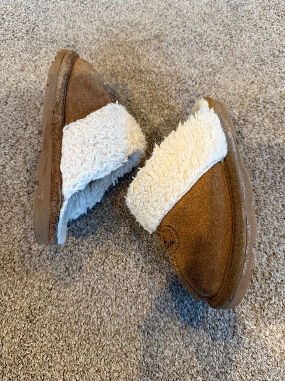 BearPaw | Slippers with Cream Shearling Cuff